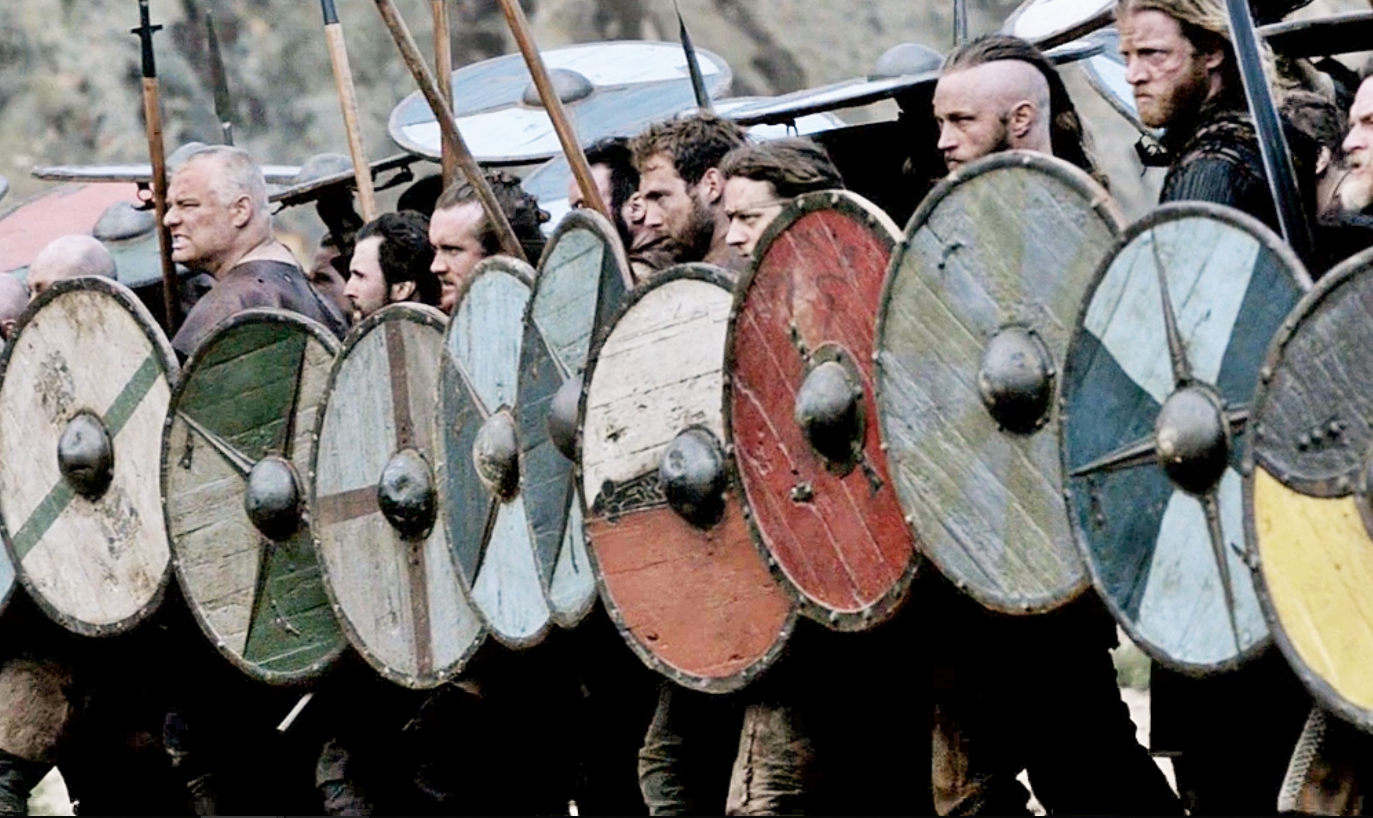 A-Medieval-Viking-shield-wall-army-warriors.jpg